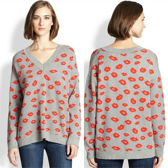 etre Cecile Sweaters - Sold Etre Cecile Sweater Pullover Oversized Lip